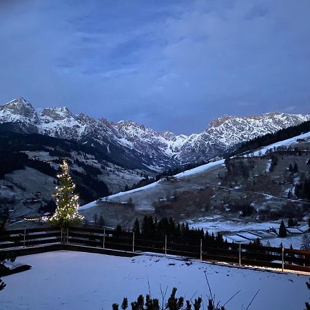 Apartment Andrea Maria Alm am Steinernen Meer Eksteriør bilde